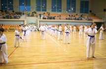 09